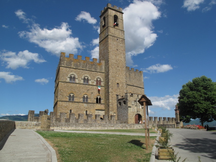 castello di Poppi.jpg